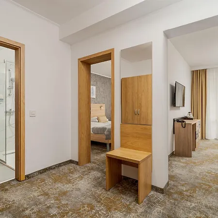 Complex Balnear Cozia - Corp Caciulata Hotel Calimanesti Exterior photo