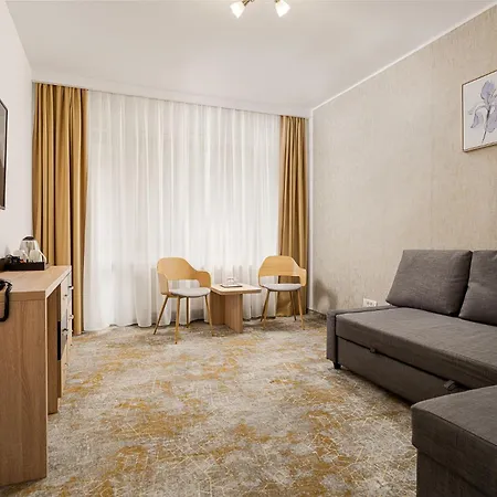 Complex Balnear Cozia - Corp Caciulata Hotel Calimanesti Exterior photo