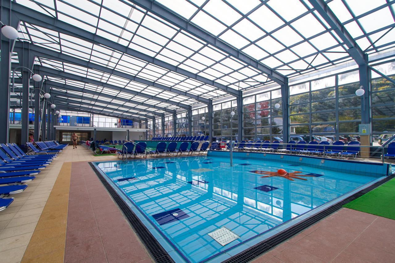 Complex Balnear Cozia Hotel 2*