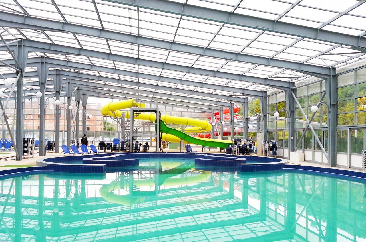 Complex Balnear Cozia Hotel 2*